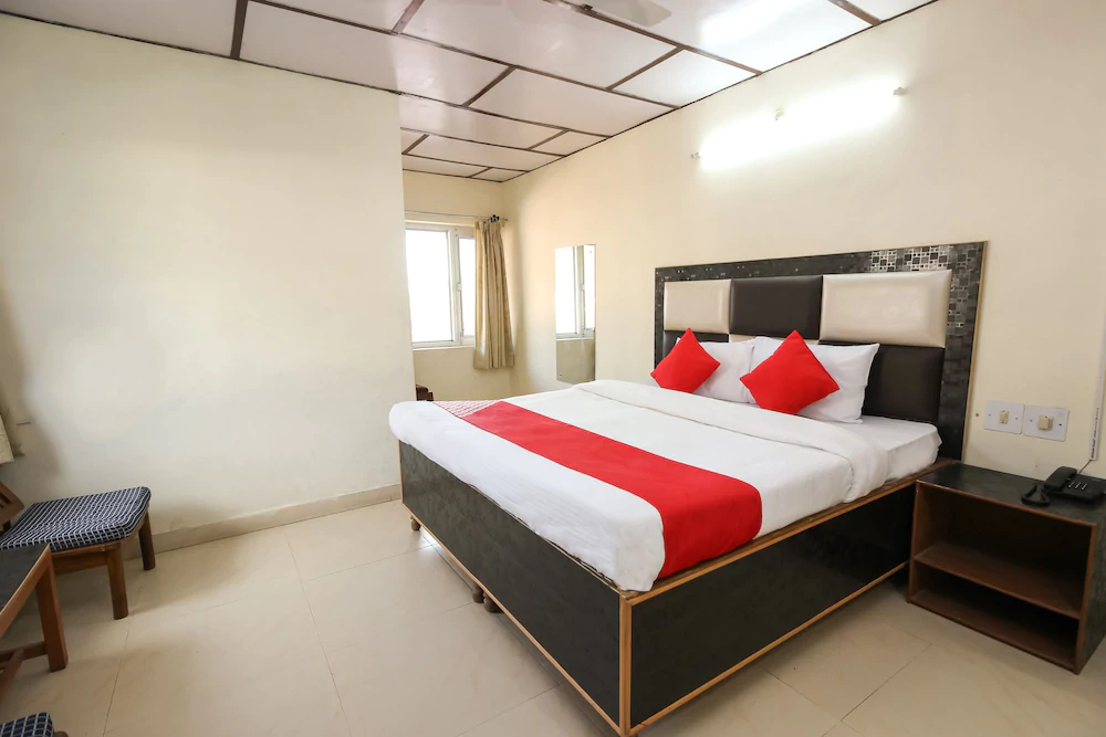 Hotel Country Lodge By OYO Rooms