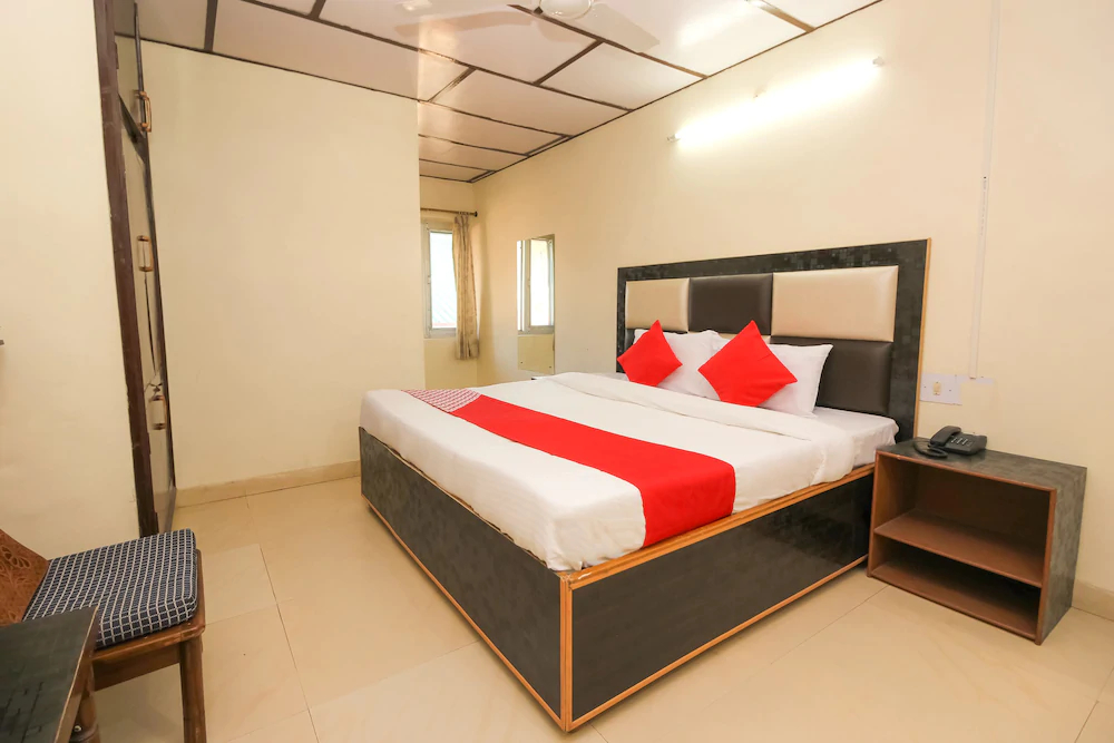 Hotel Country Lodge By OYO Rooms