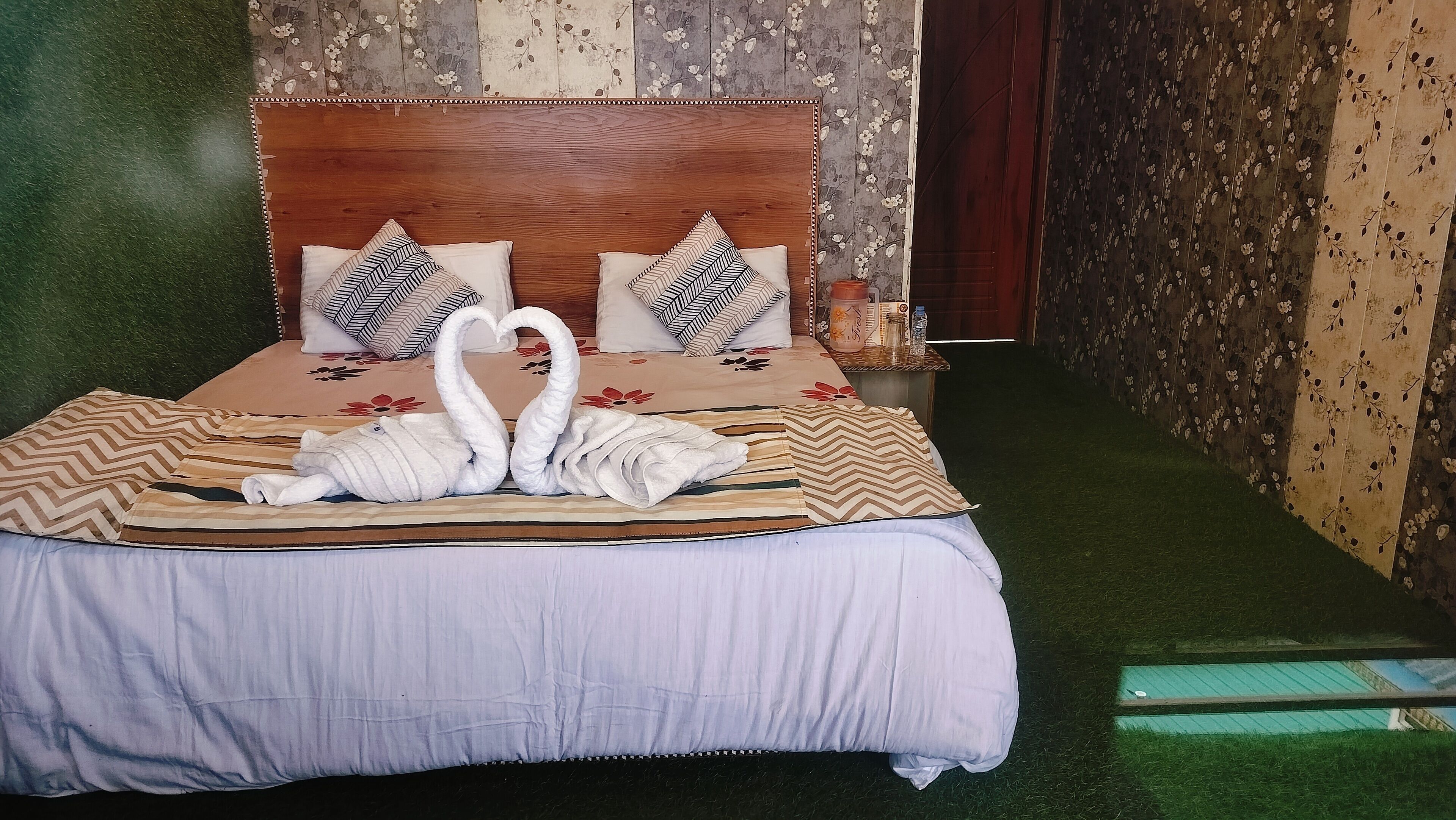 Hotel Nirbana Heights