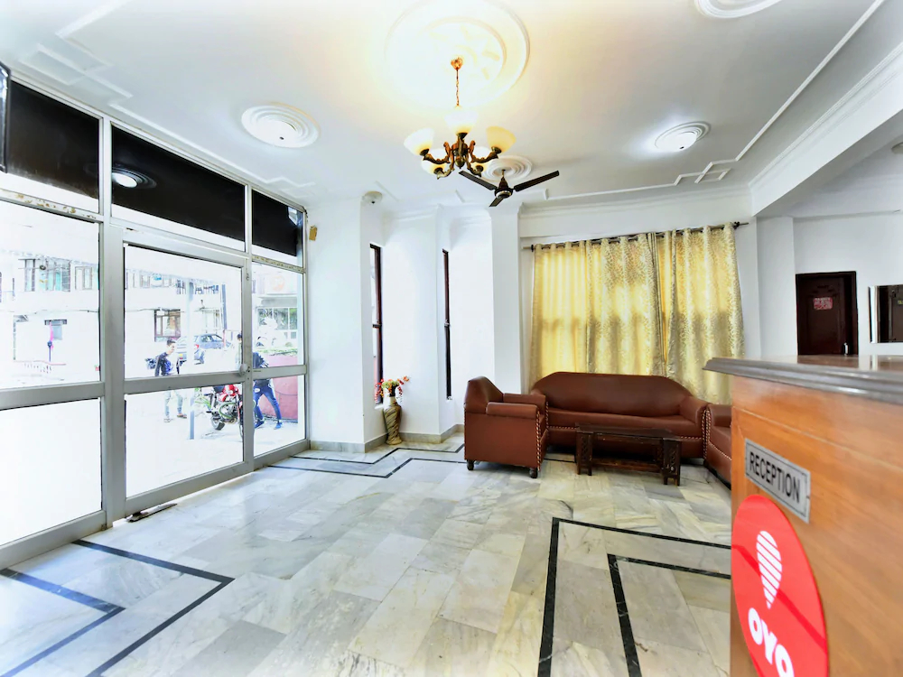 Hotel Snow Retreat by OYO Rooms