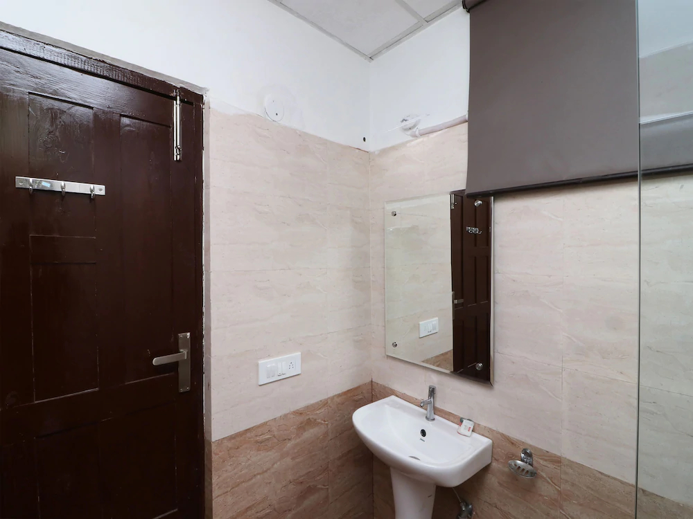 Nandini Homestay By OYO Rooms
