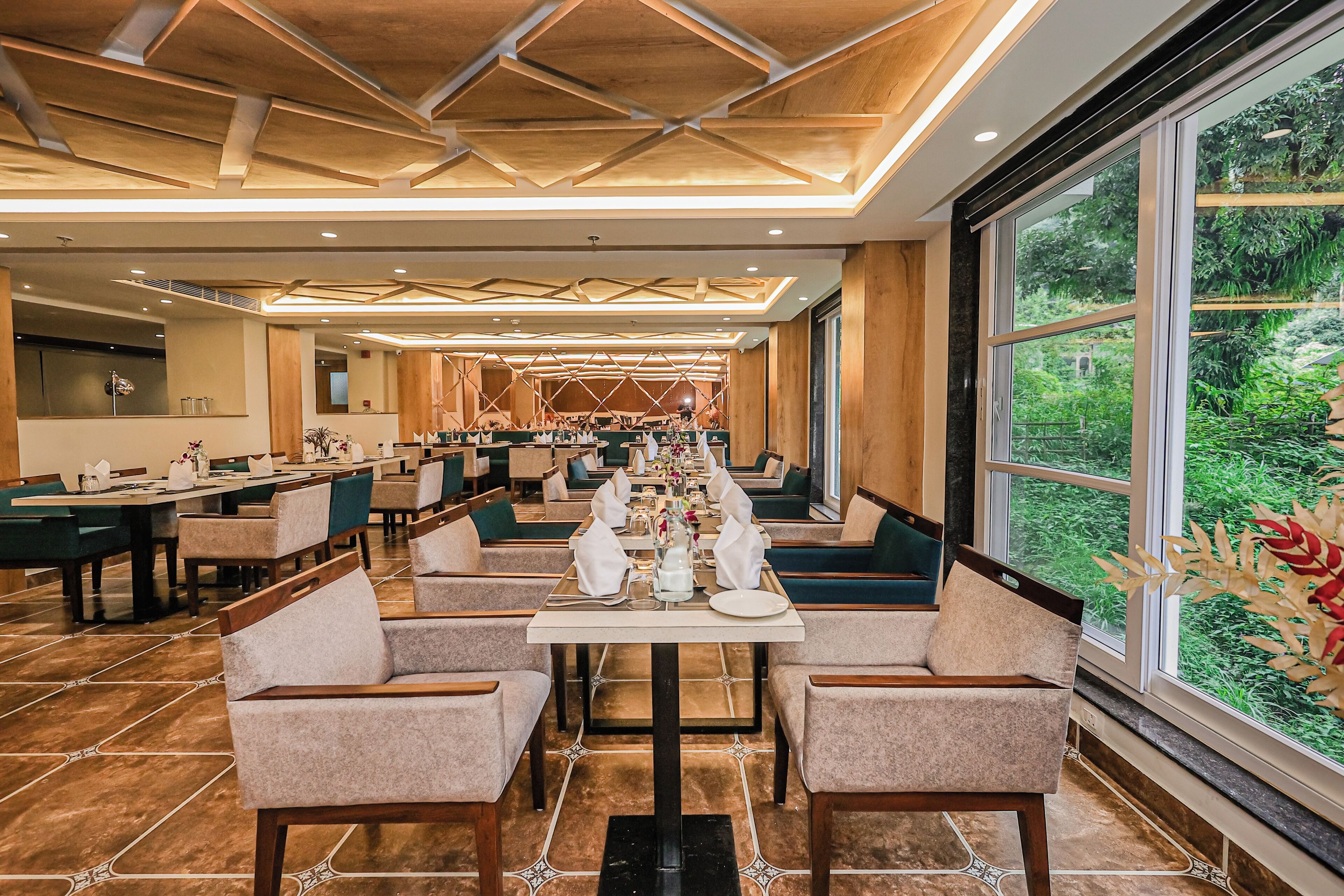 Regenta Inn, Luxinna Heights Bhagsunag, Mcleodganj