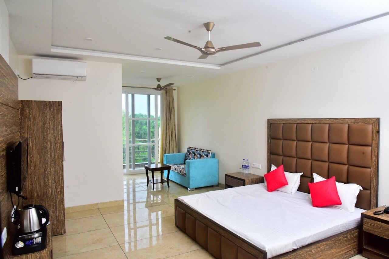 Serene Suites