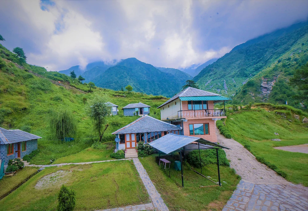 Una Comfort Great Himalayan Adventure Reosrt