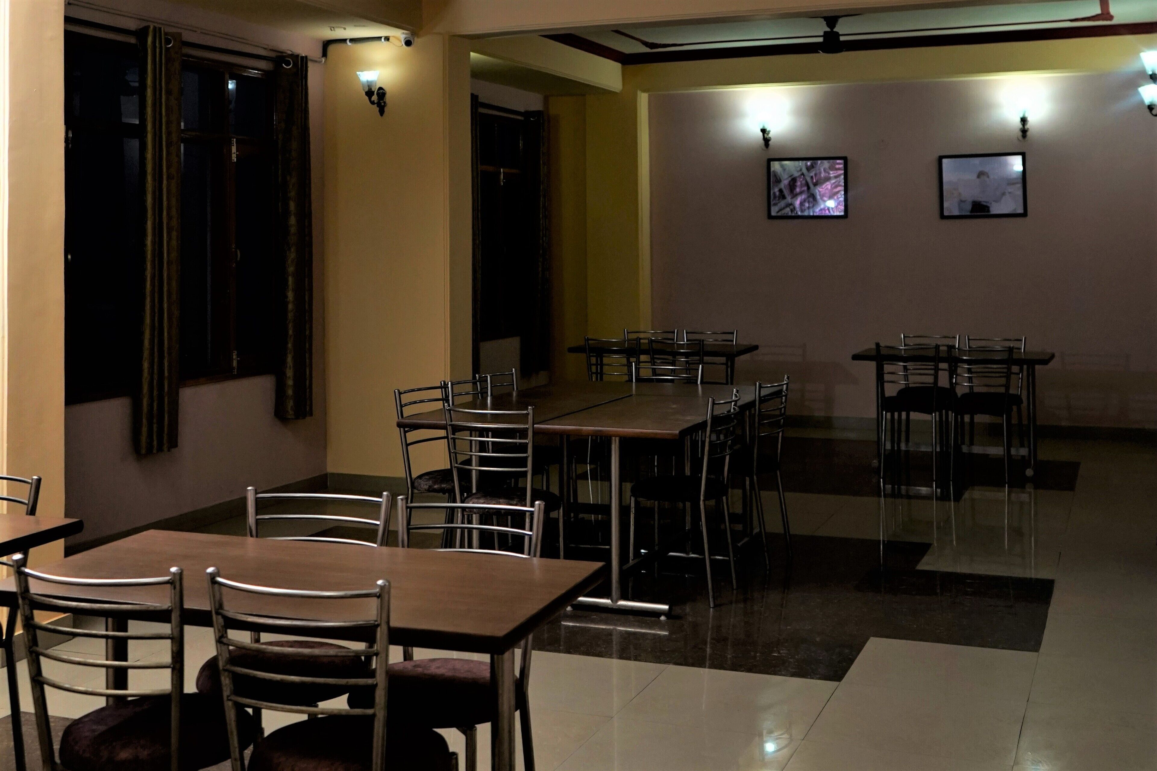 Hotel Parv