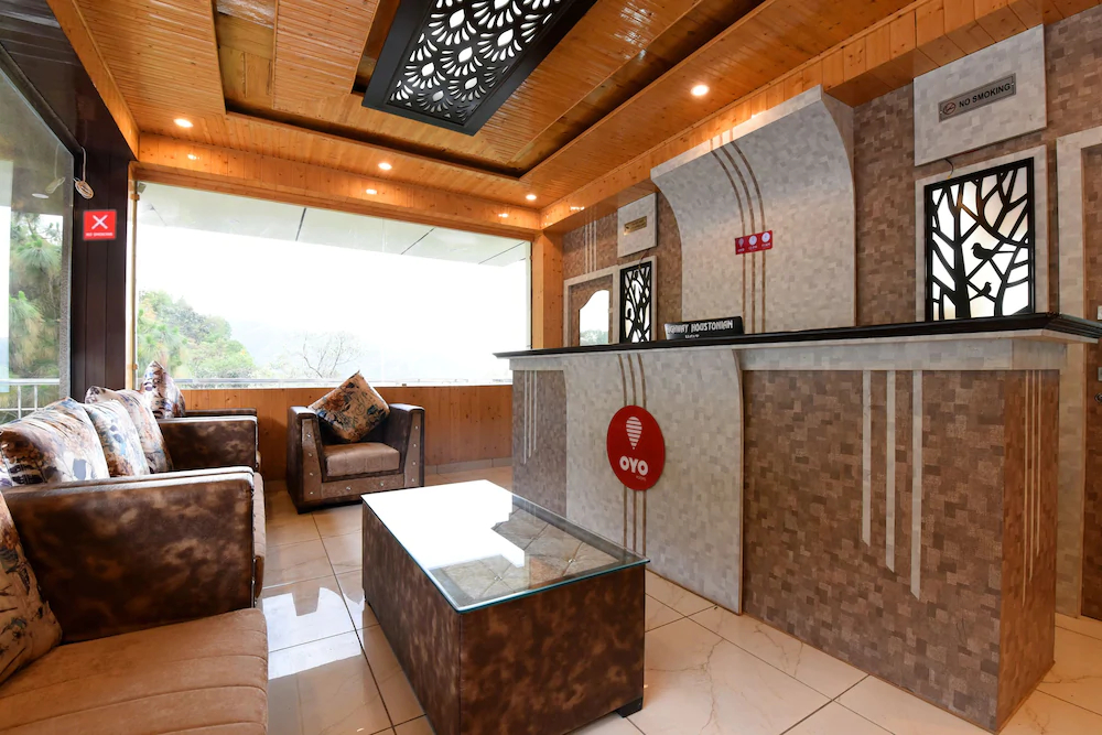 Hotel HHH By OYO Rooms