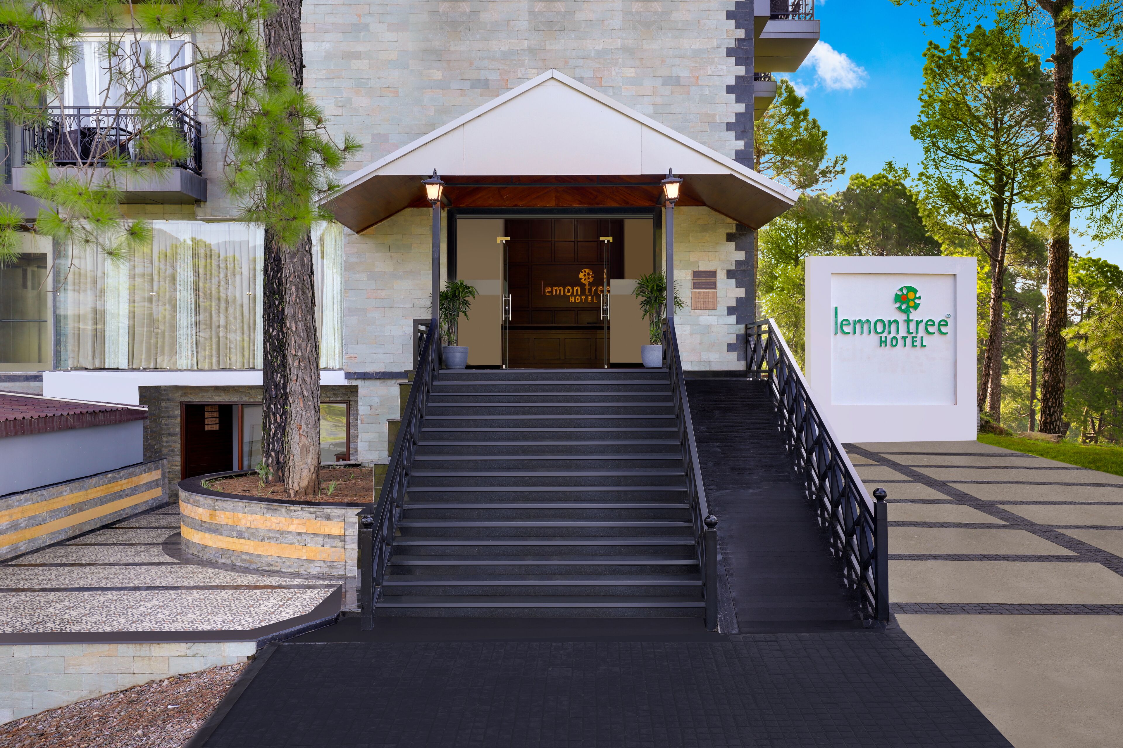 Lemon Tree Hotel Mcleodganj