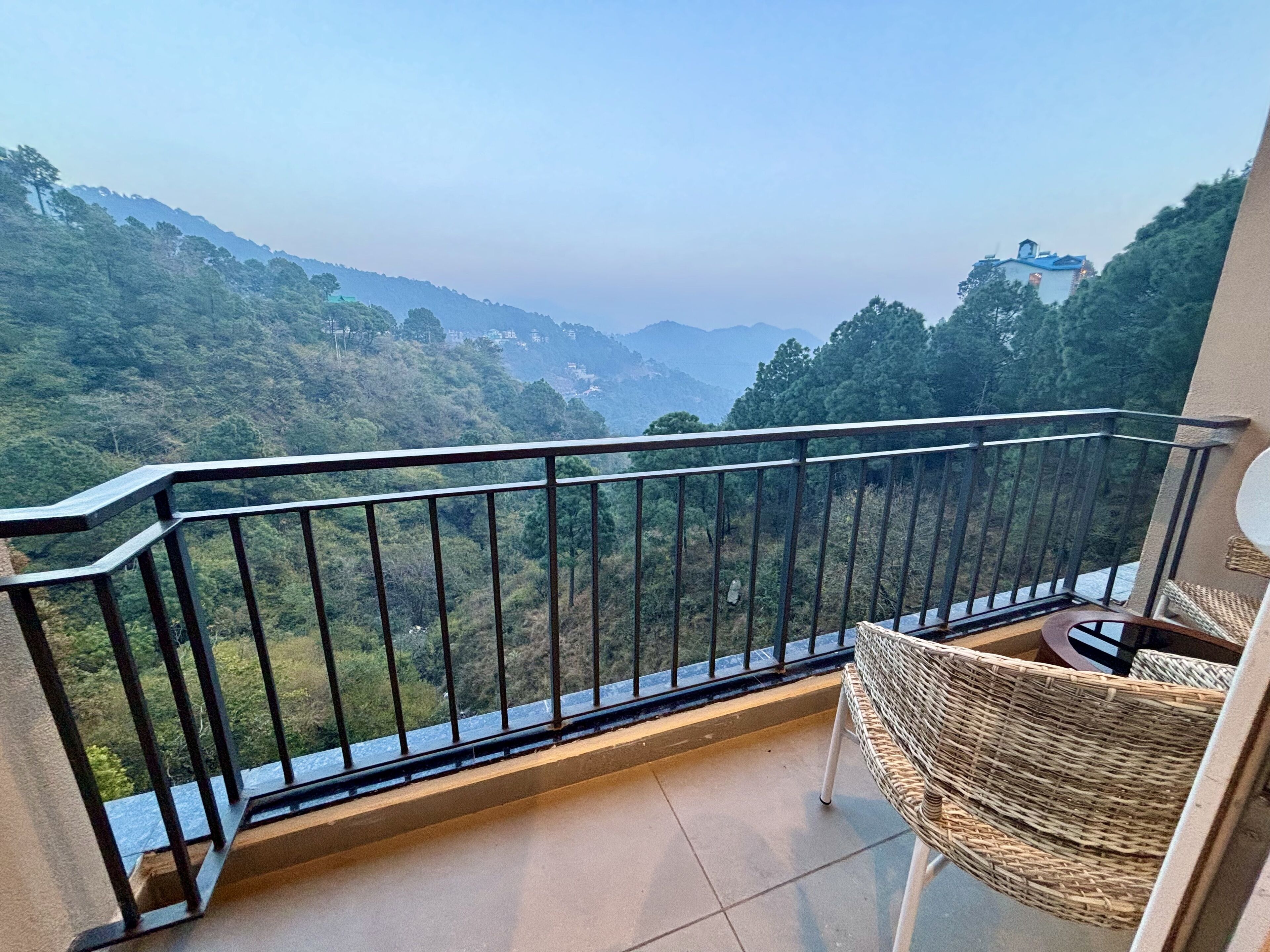 Arnisa Kasauli - A Boutique Hotel