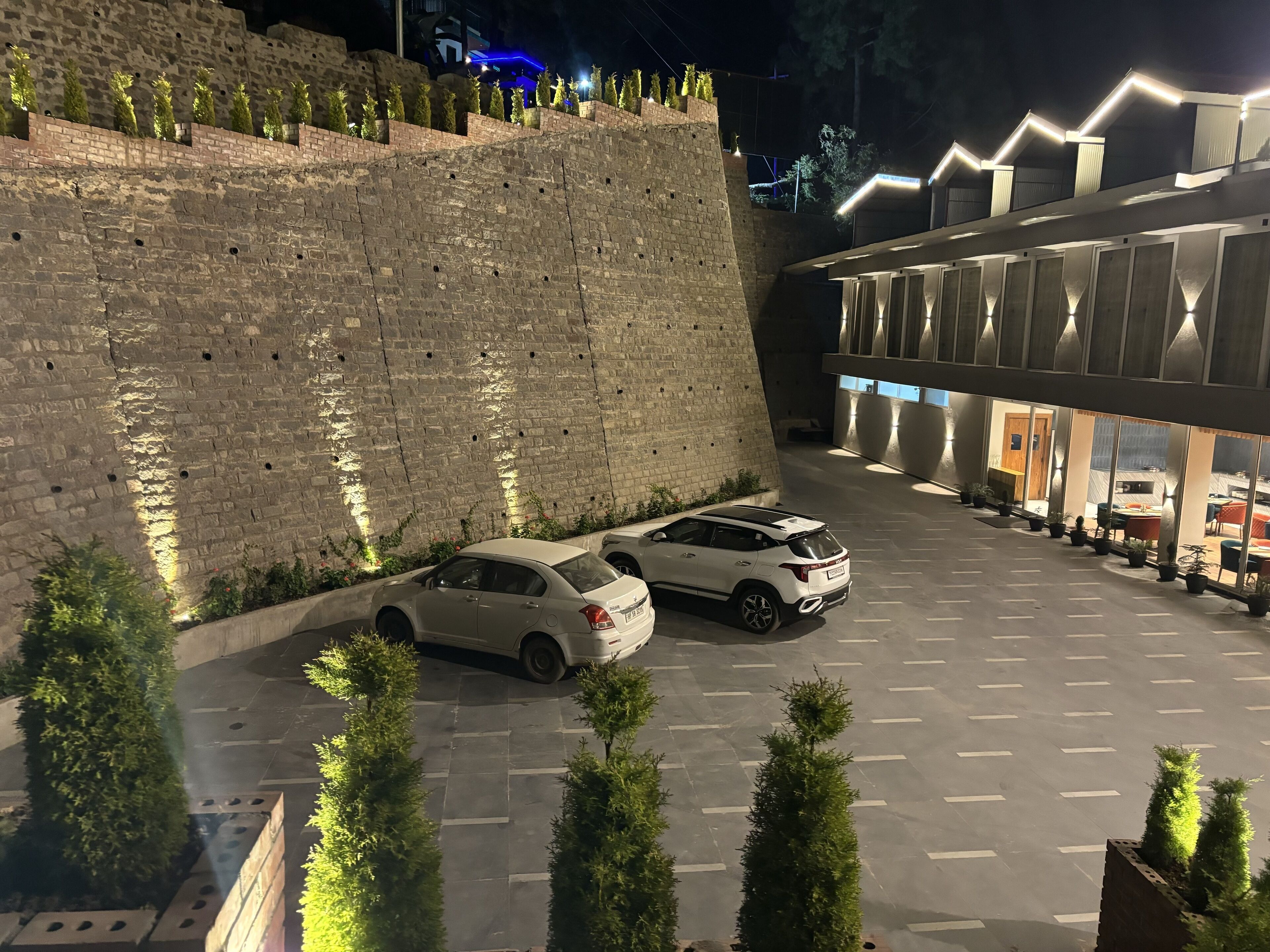 Arnisa Kasauli - A Boutique Hotel