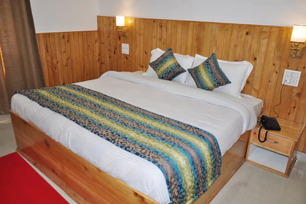 Hotel Aman Place Kasol
