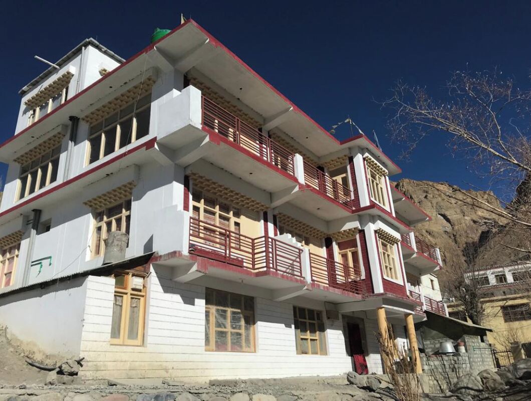 Eskape Inn Kaza