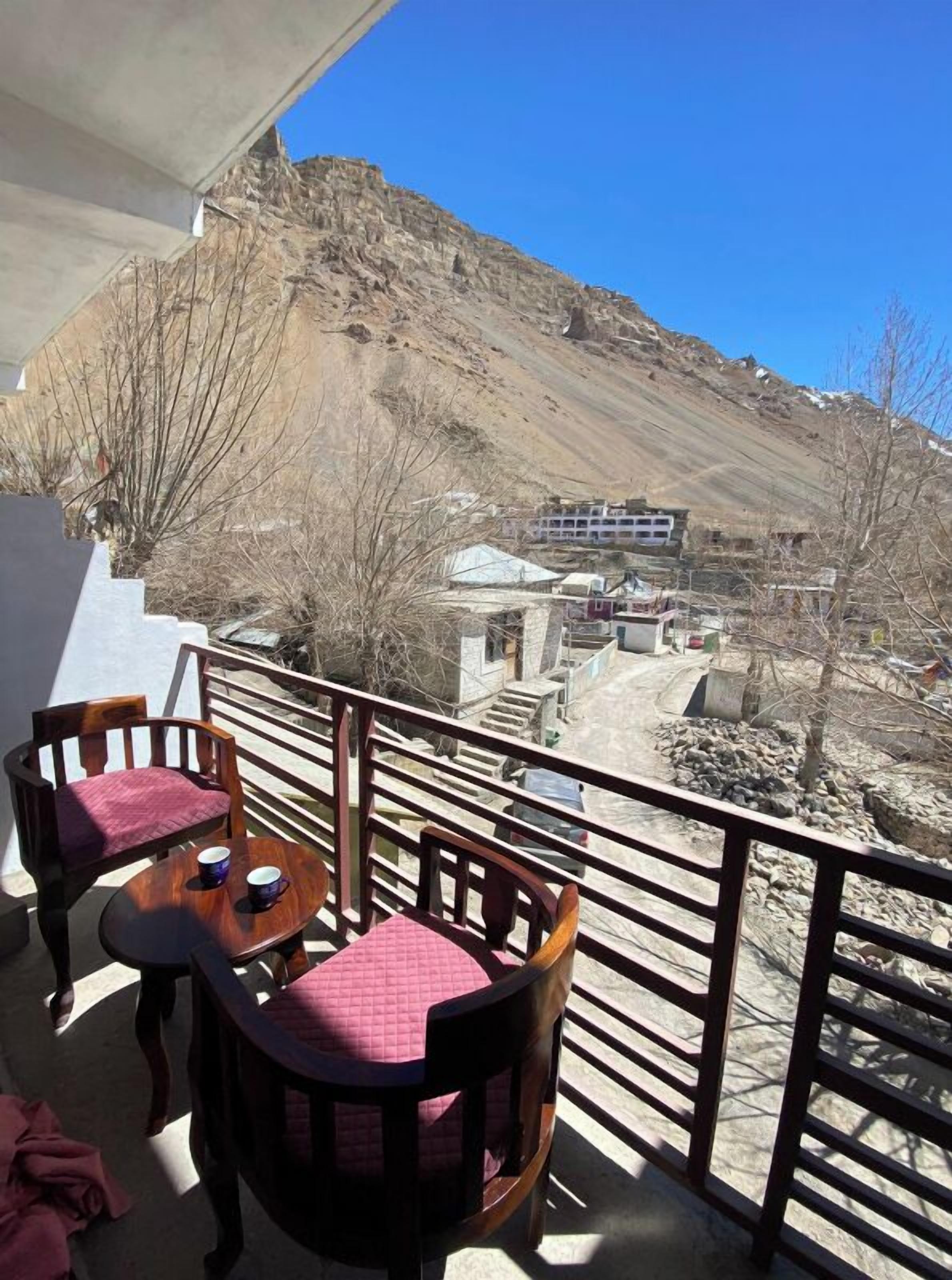 Eskape Inn Kaza