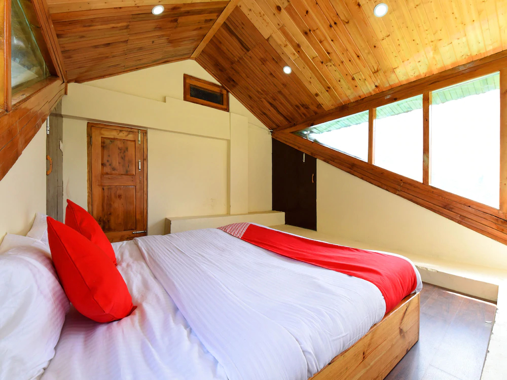 Anand Niwas By OYO Rooms