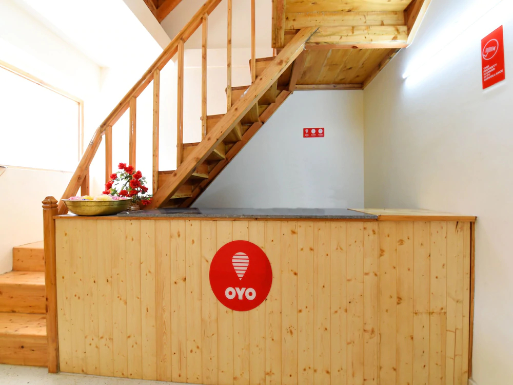 Anand Niwas By OYO Rooms