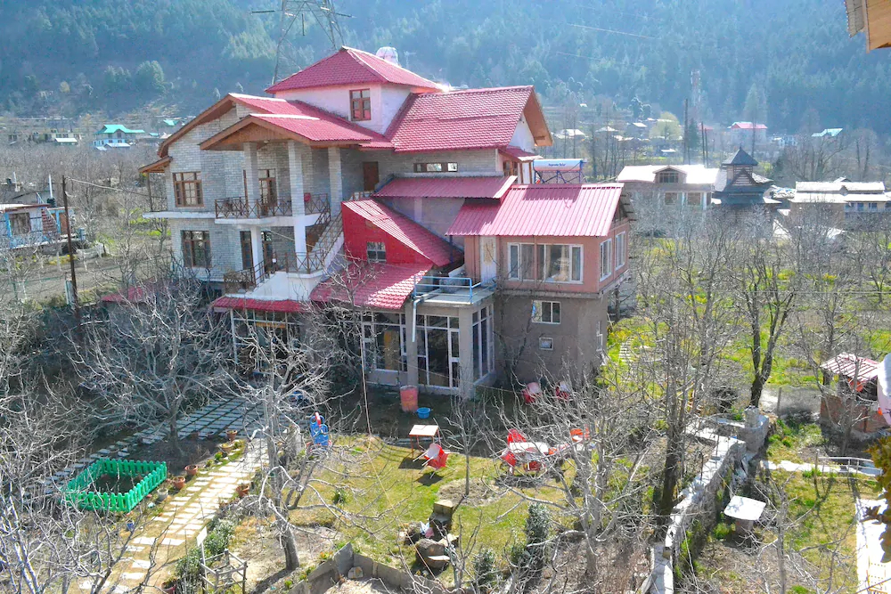 Bharhka Countryside Cottage Resort