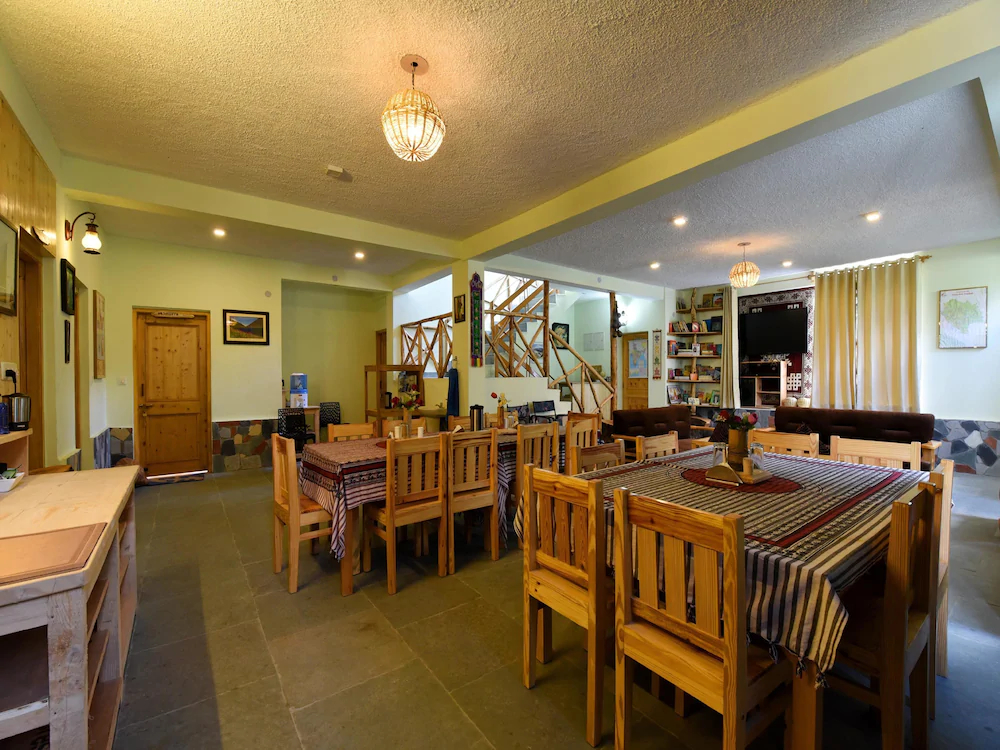 Burua Valley Retreat by OYO Rooms