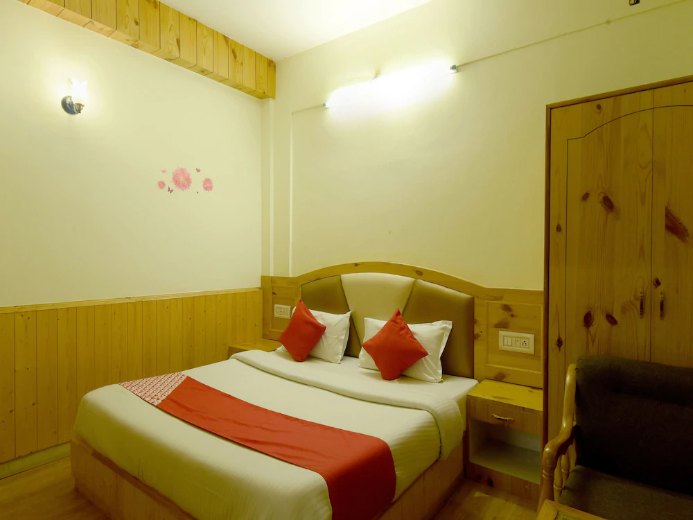 DK Residency by OYO Rooms