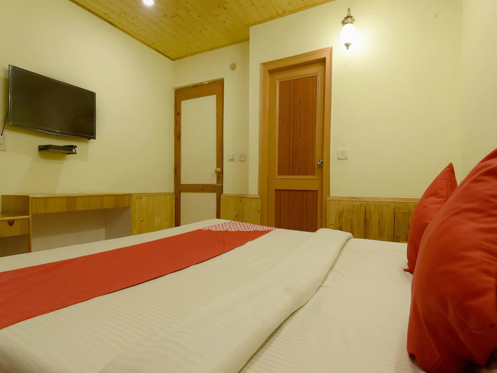 DK Residency by OYO Rooms