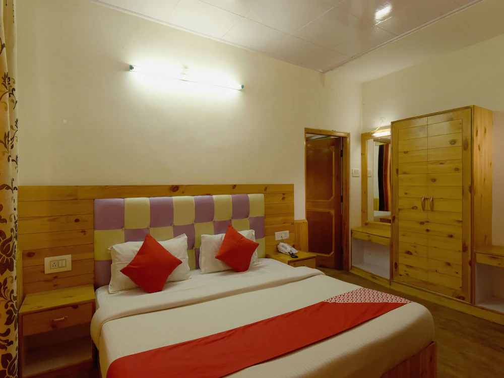 DK Residency by OYO Rooms