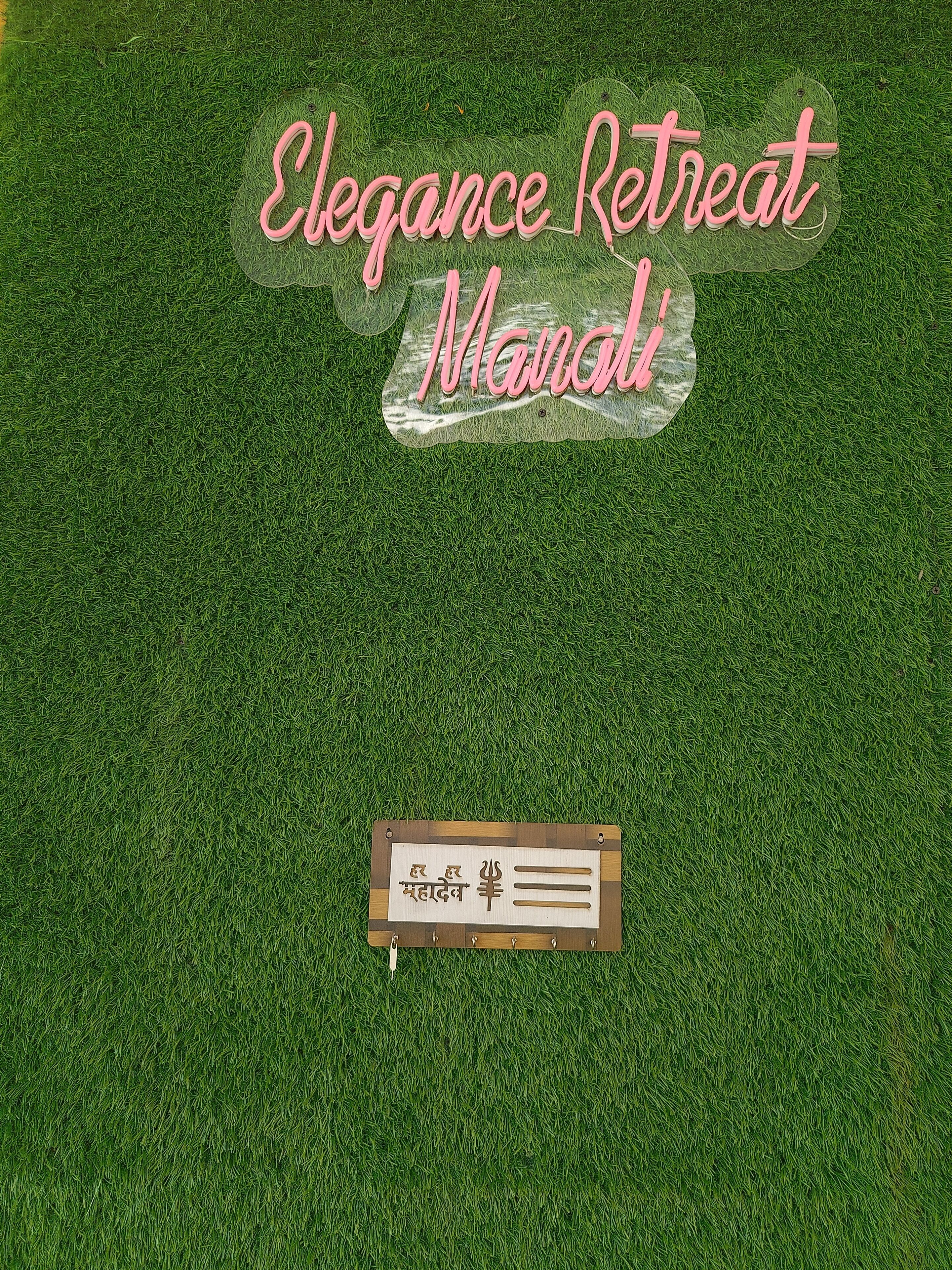 Elegance Retreat