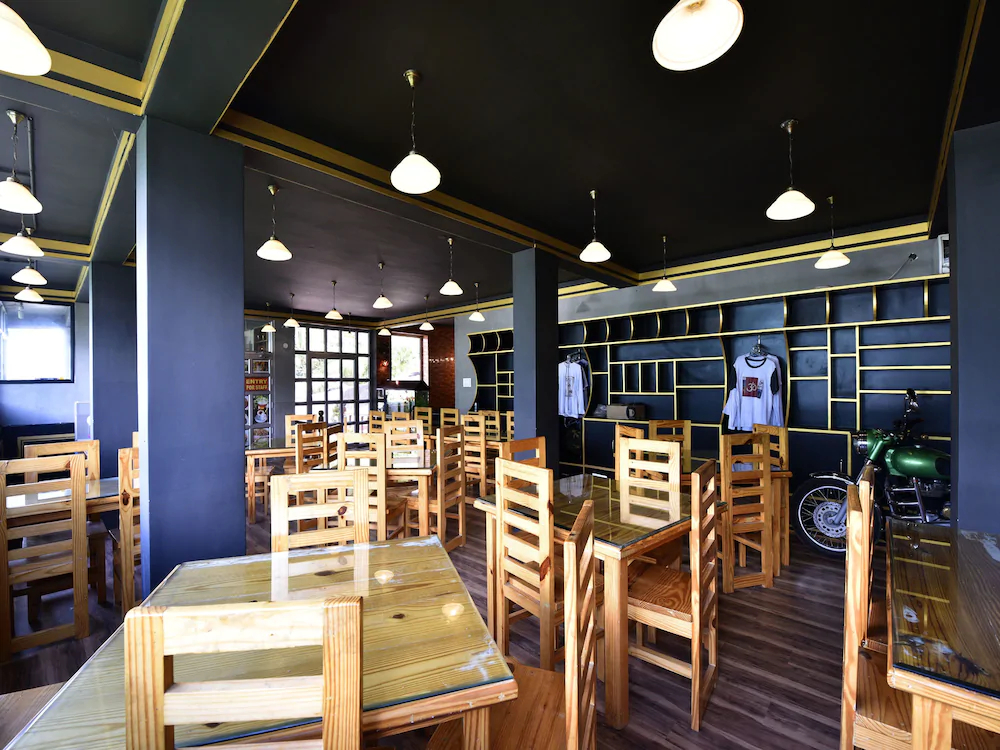 Heaven On Earth by OYO Rooms