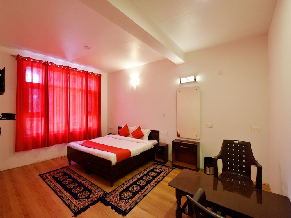 Heaven On Earth by OYO Rooms
