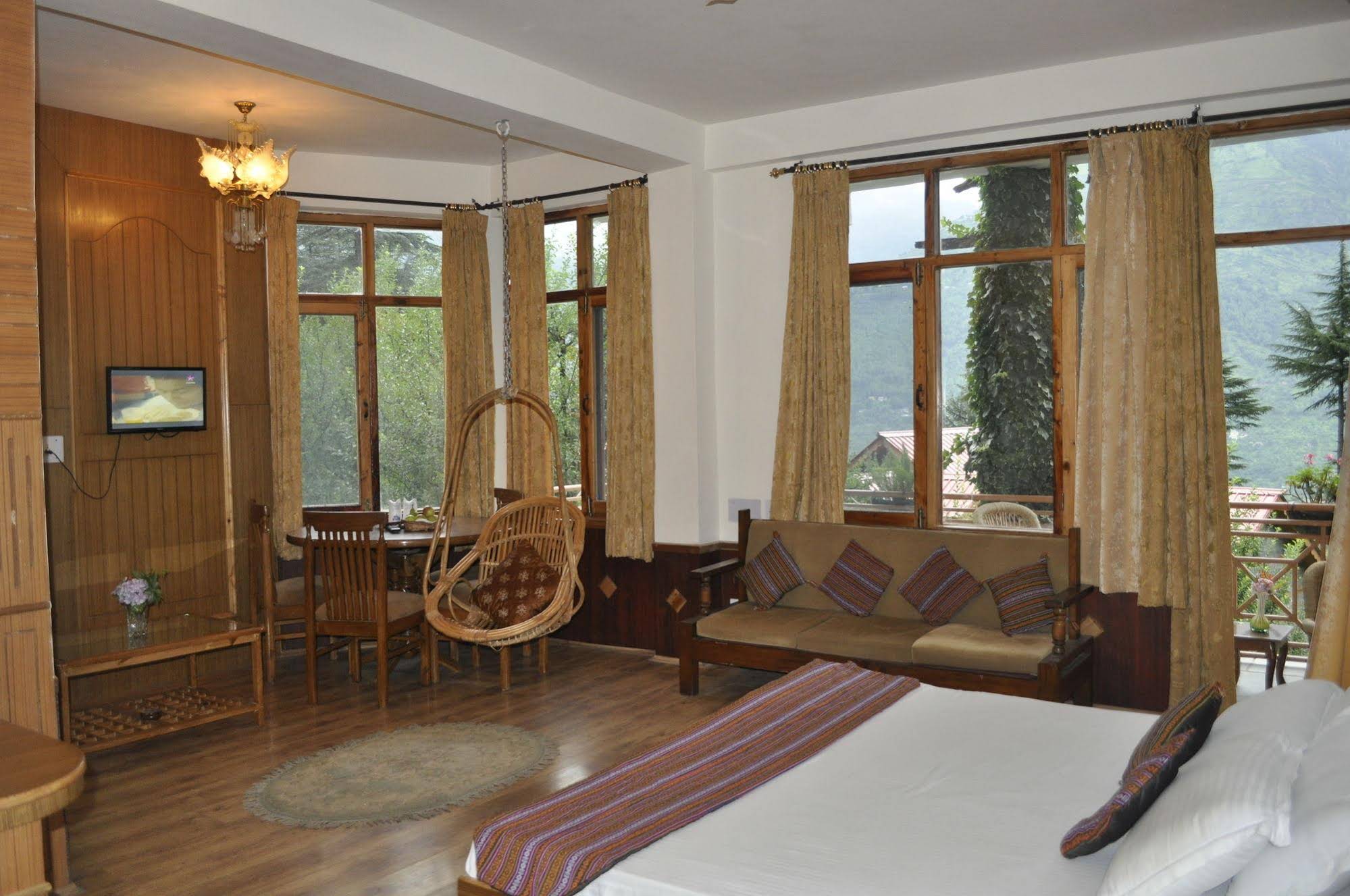 Heritage Village Resorts