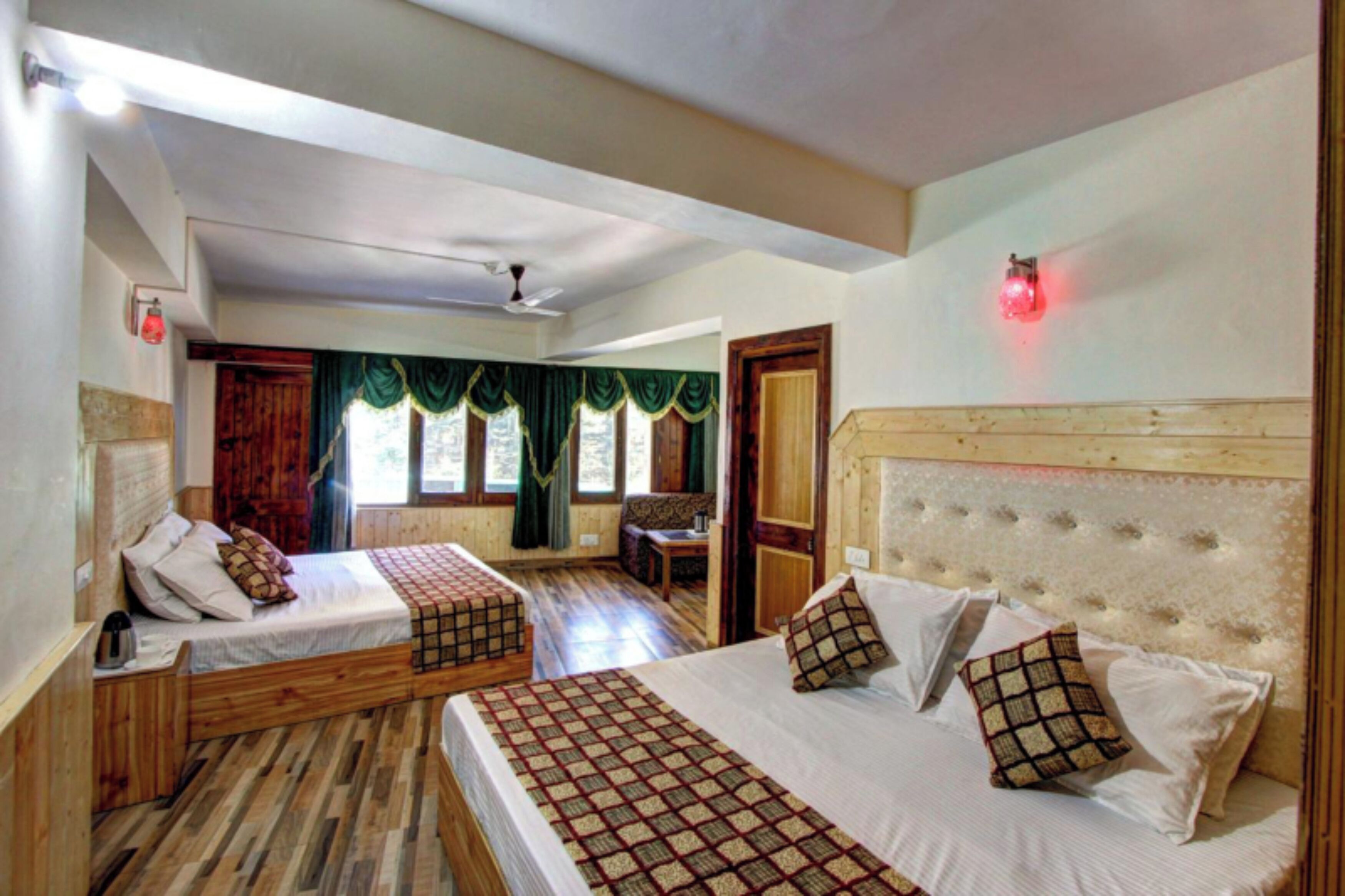 Highway Inn Manali by Goroomgo