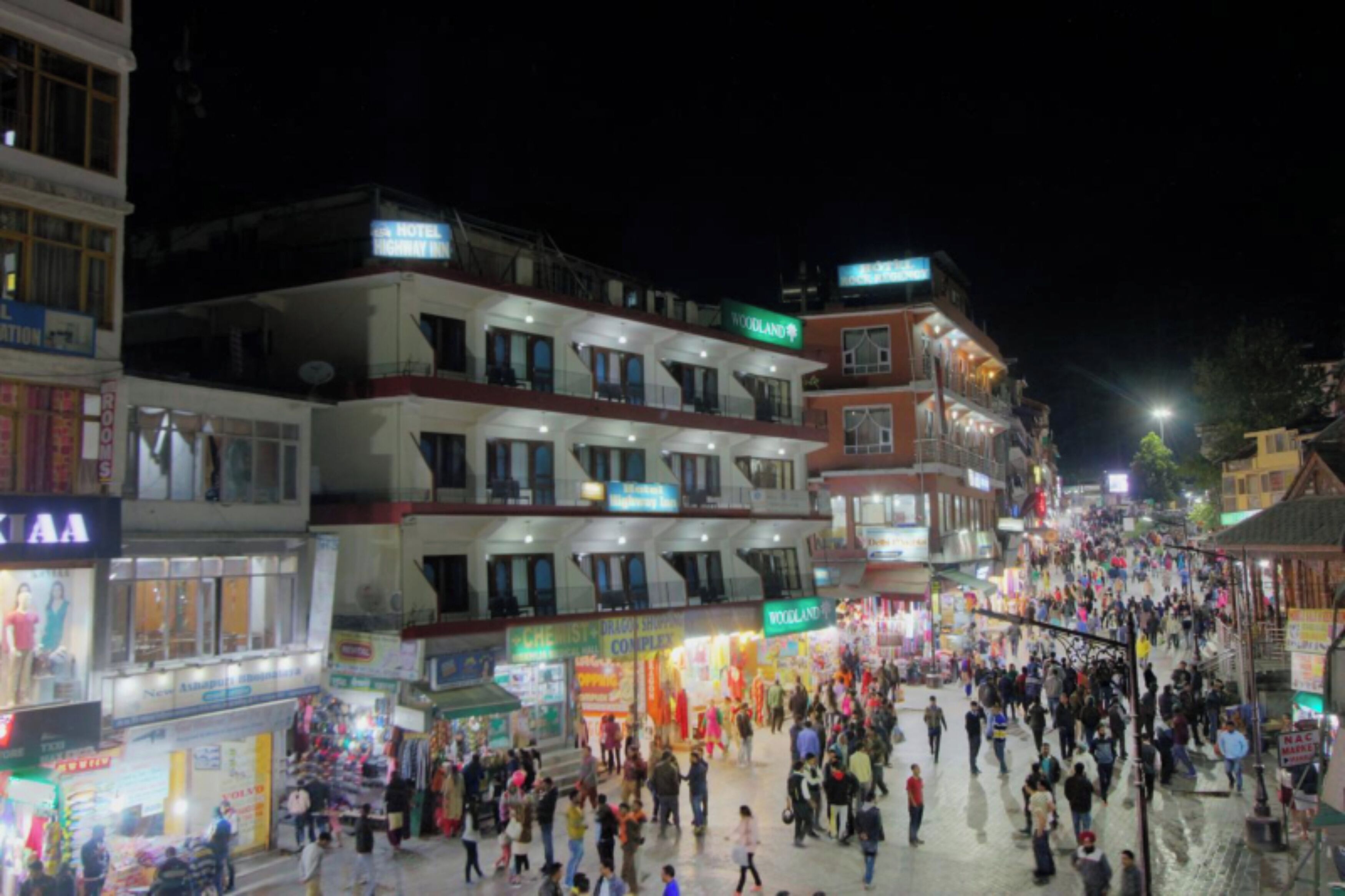 Highway Inn Manali by Goroomgo