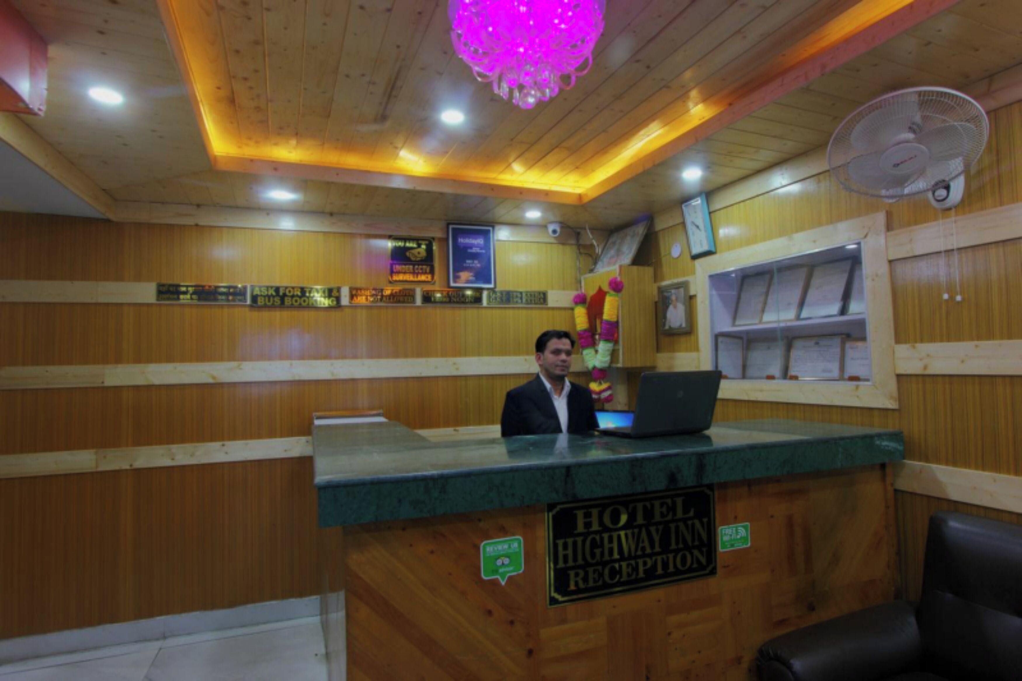 Highway Inn Manali by Goroomgo