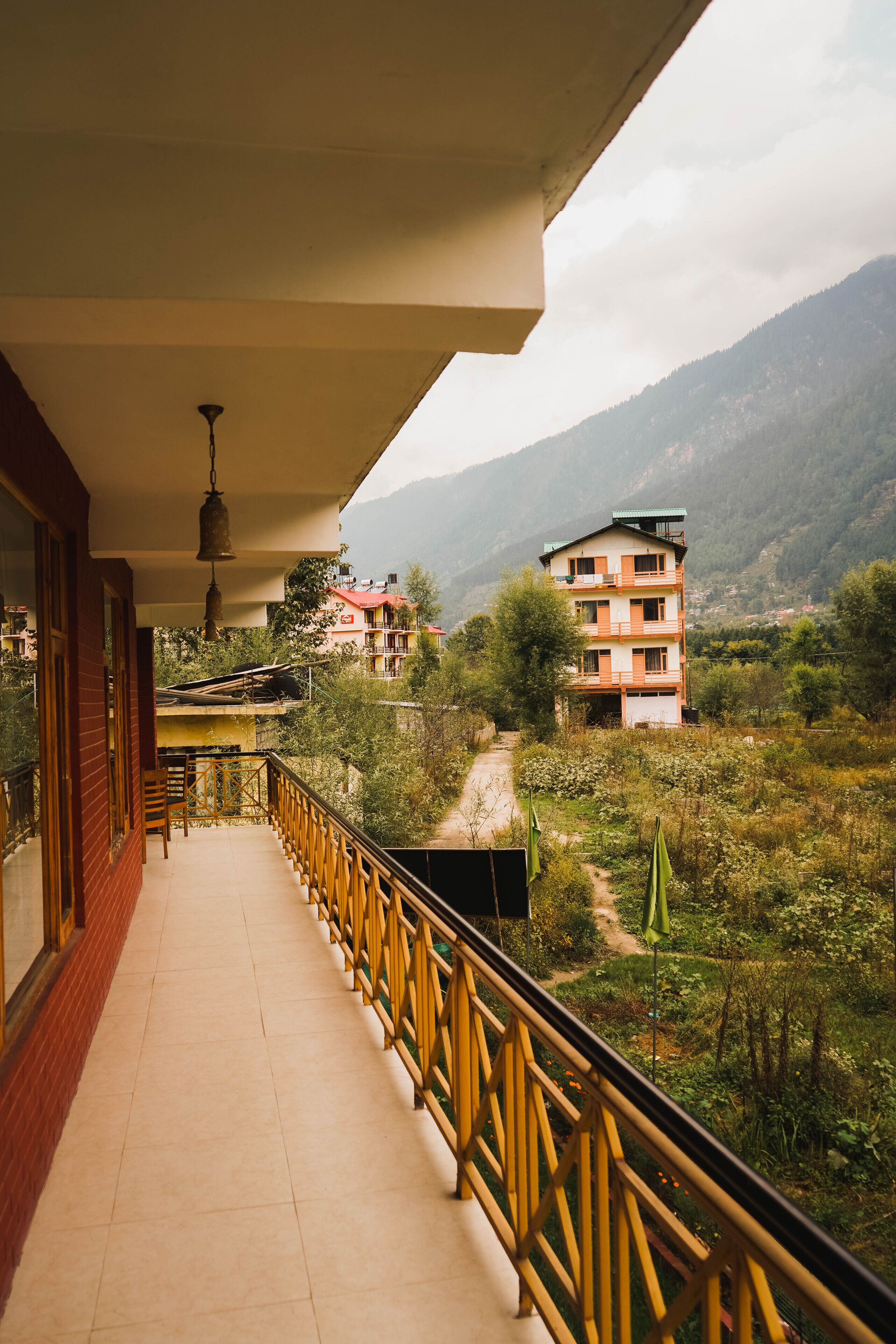Hipostel Manali