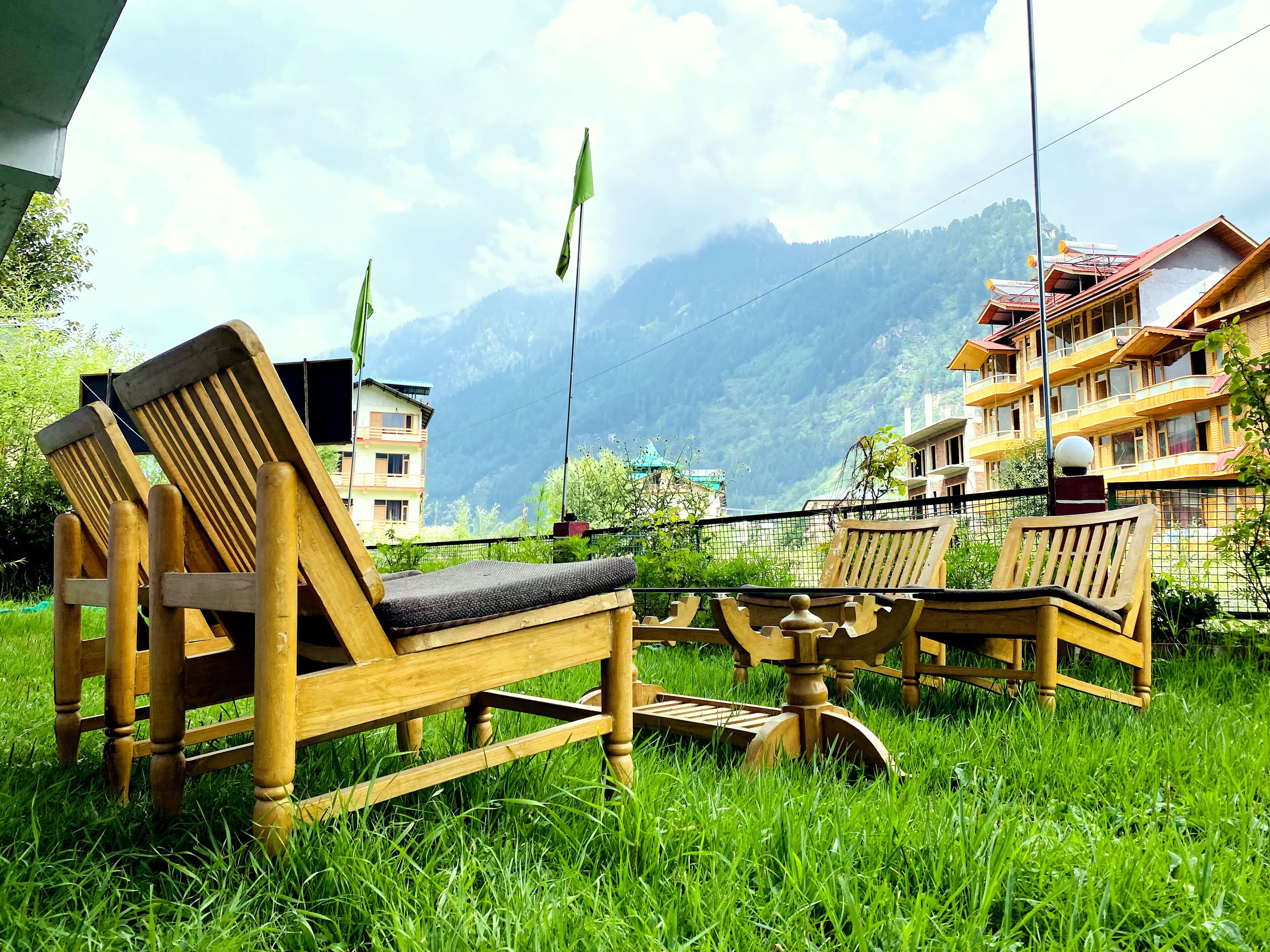 Hipostel Manali
