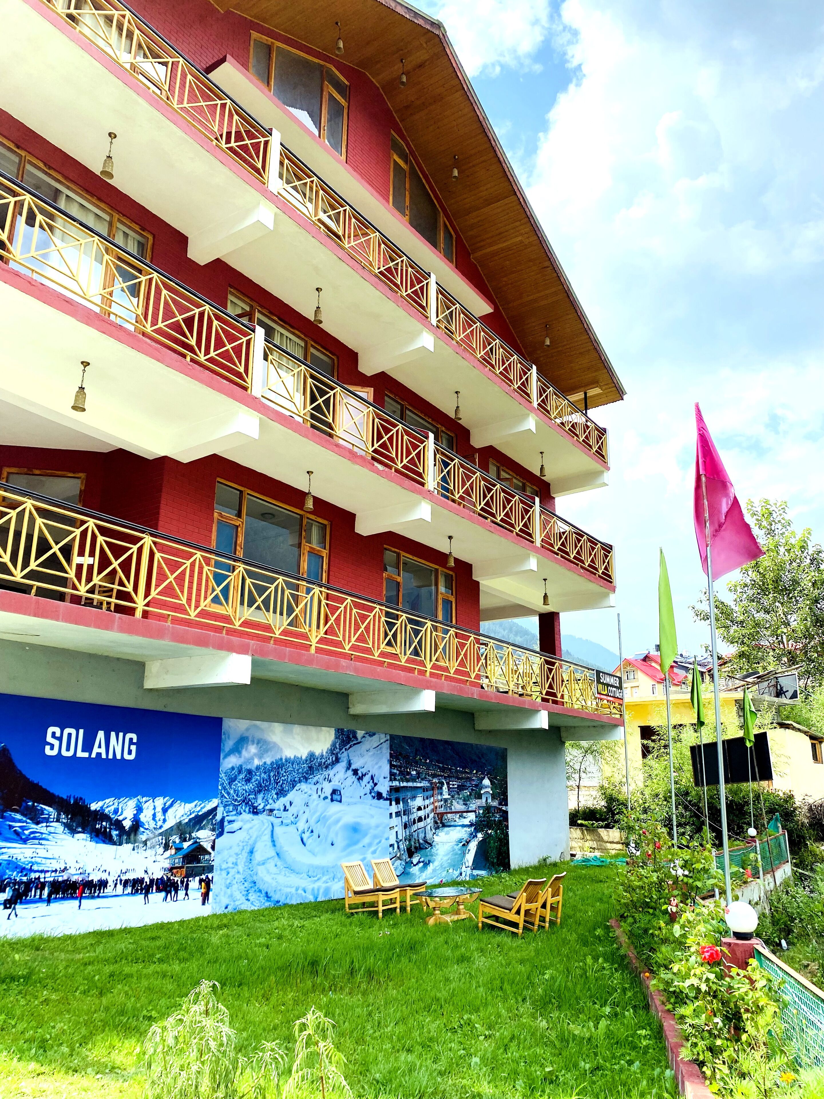Hipostel Manali