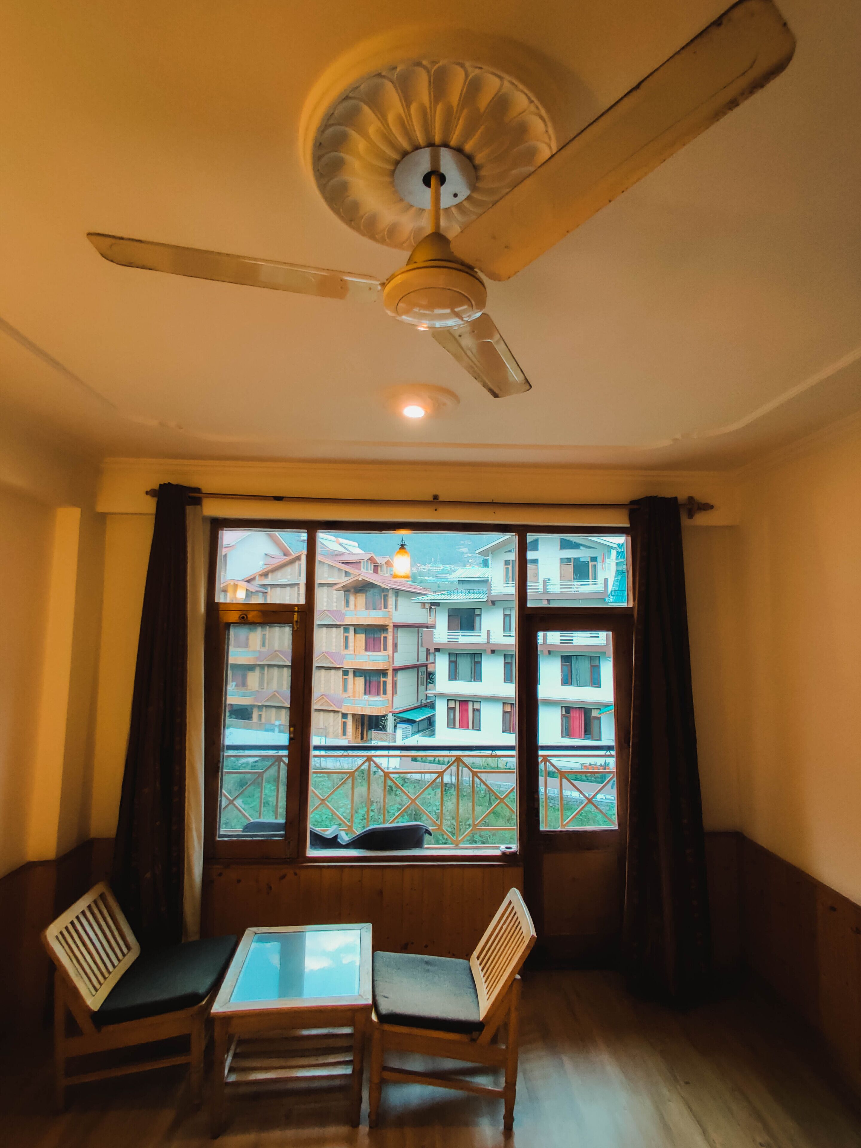 Hipostel Manali