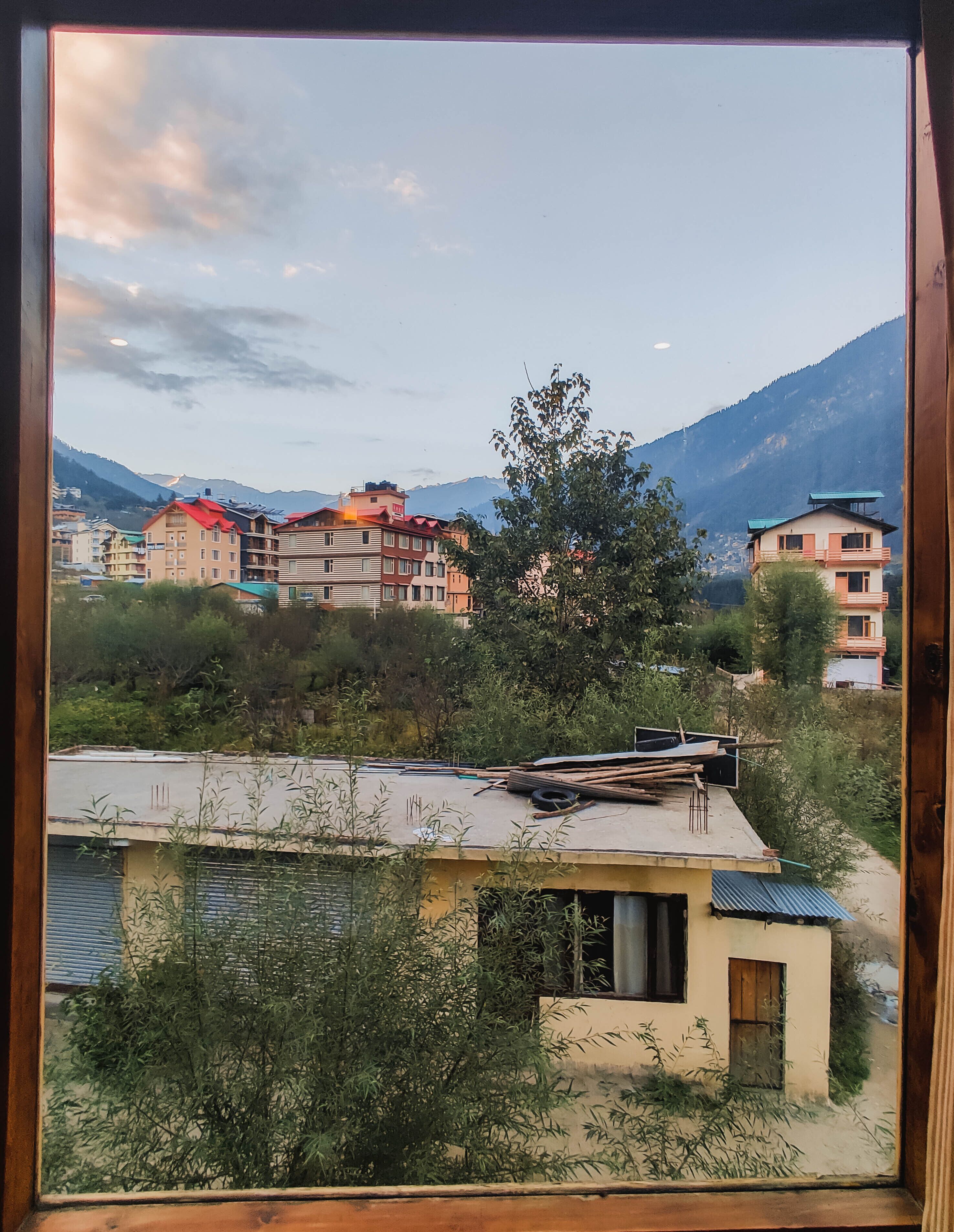 Hipostel Manali