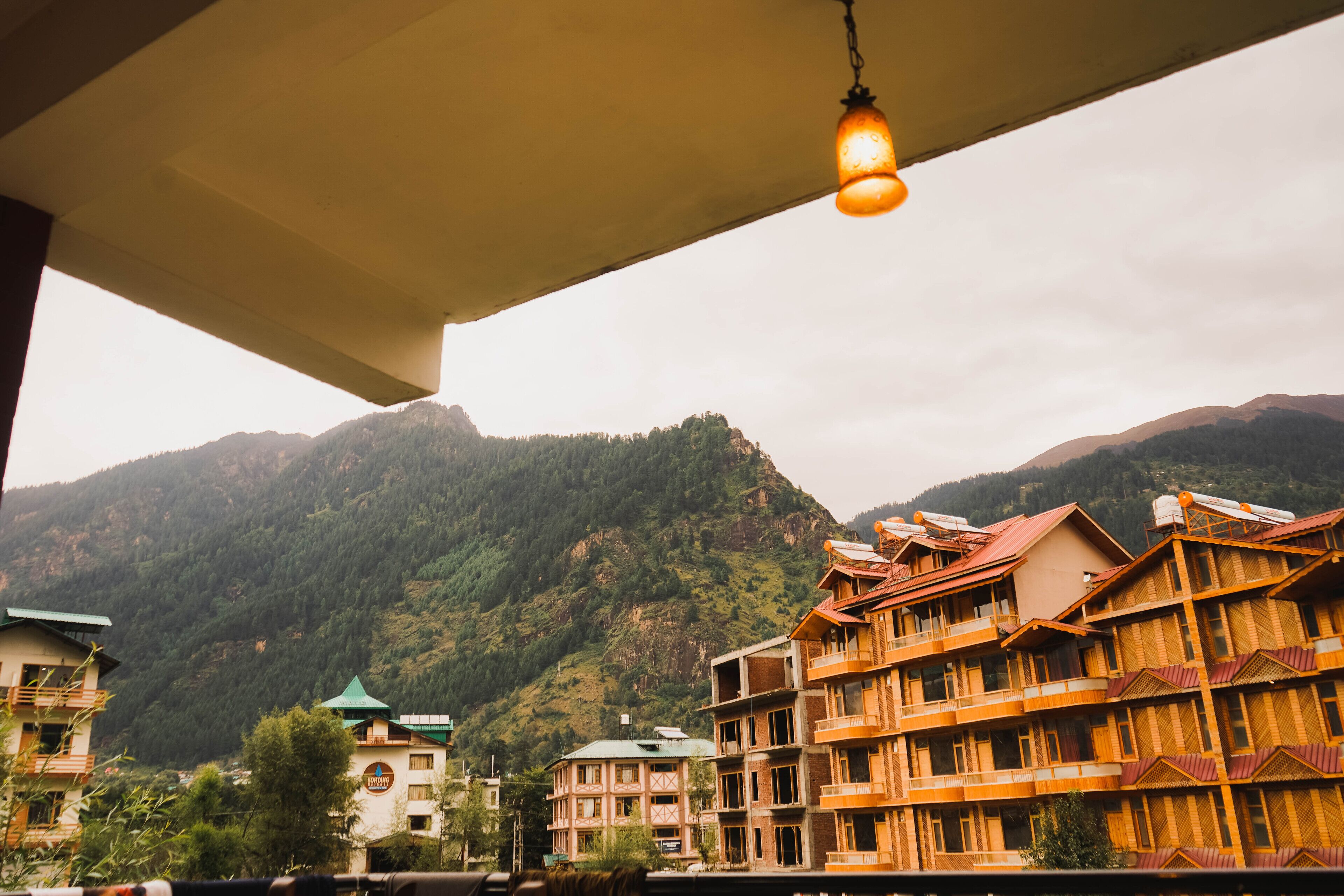 Hipostel Manali
