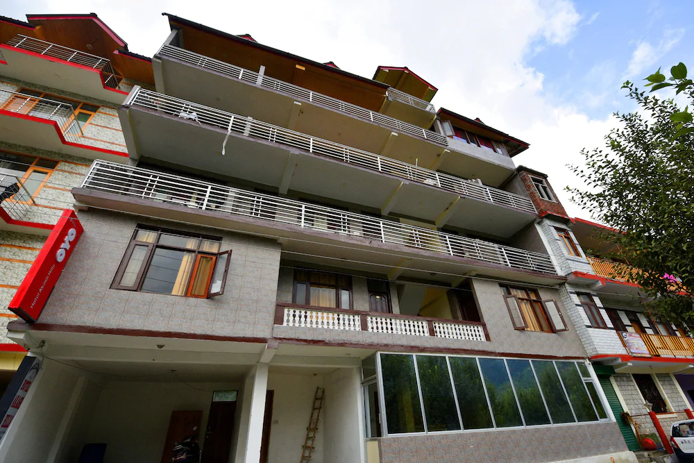 Hotel Akash Hills by OYO Rooms
