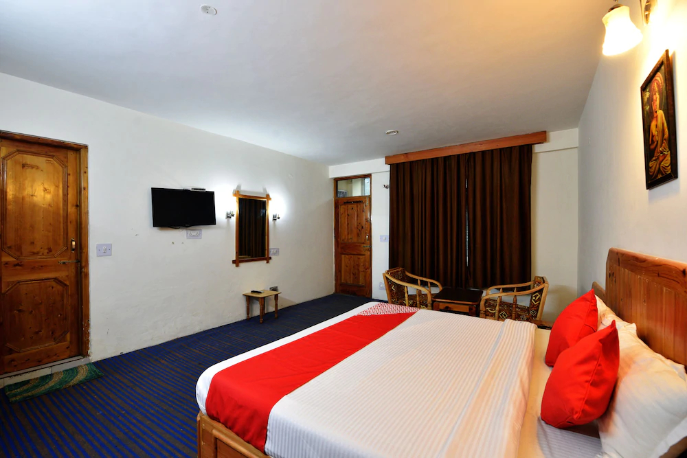 Hotel Akash Hills by OYO Rooms