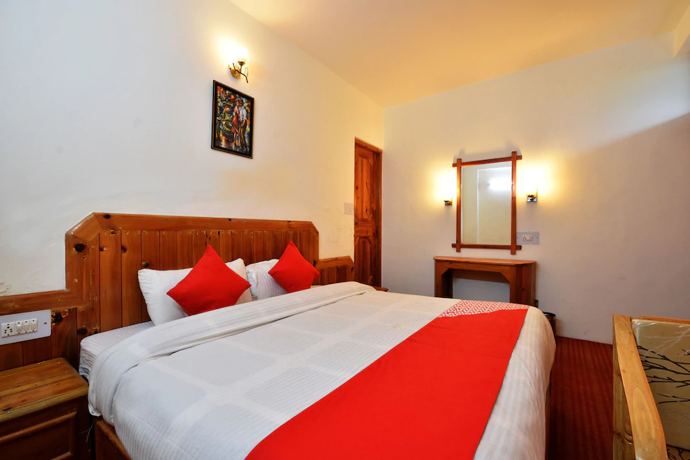 Hotel Akash Hills by OYO Rooms