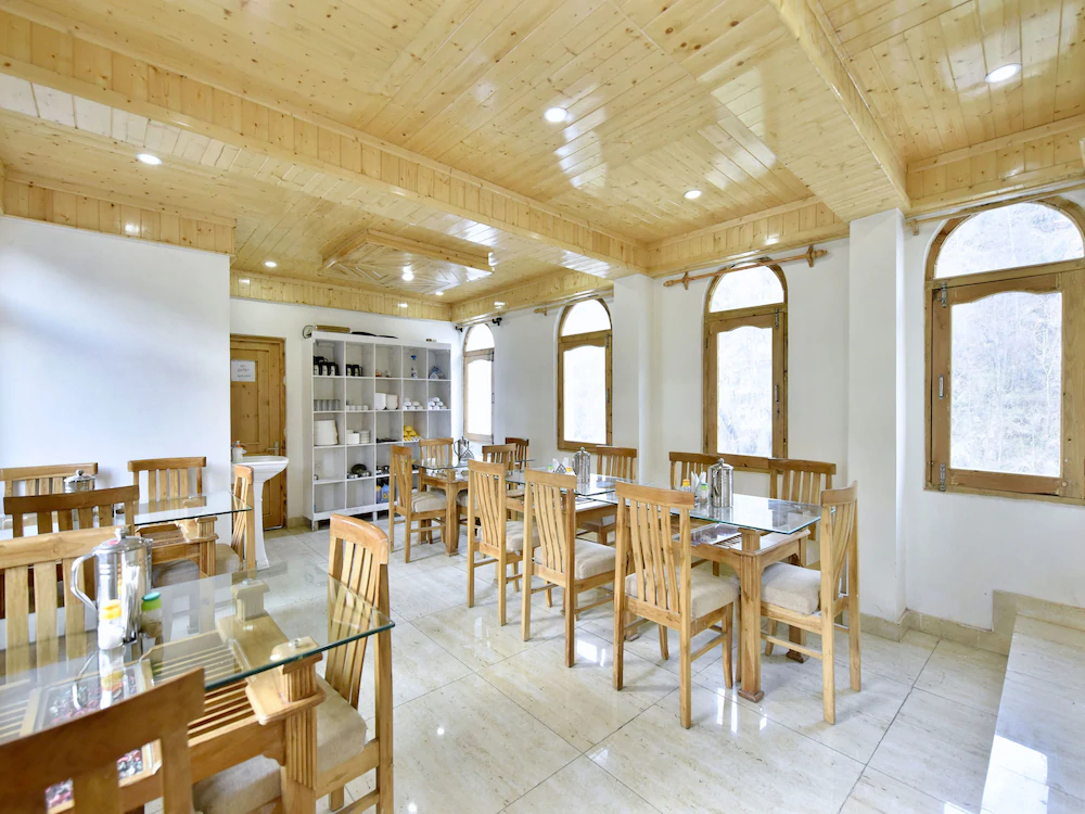 Hotel Avenue Manali