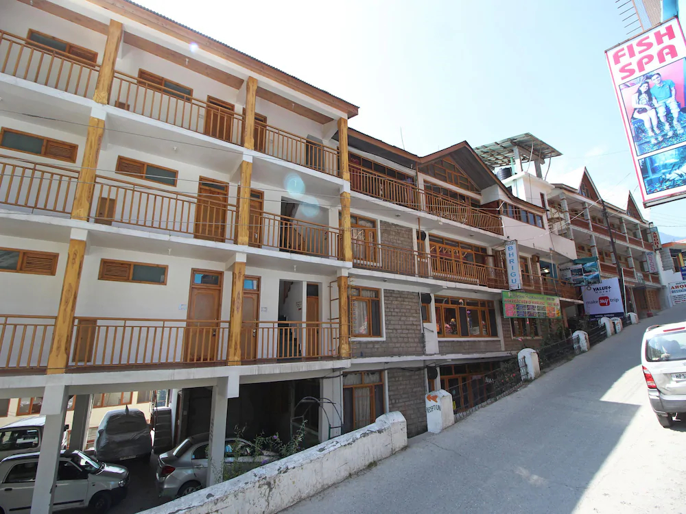 Hotel Bhrigu