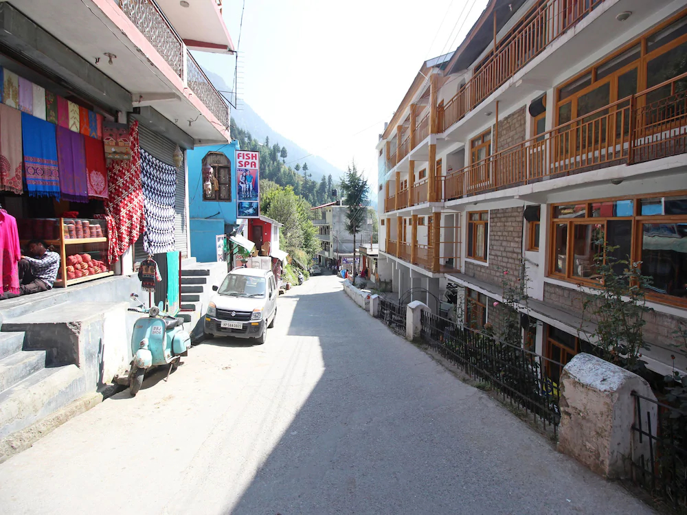 Hotel Bhrigu