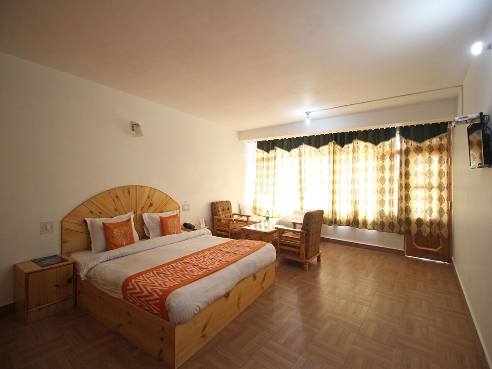 Hotel Bhrigu by OYO Rooms