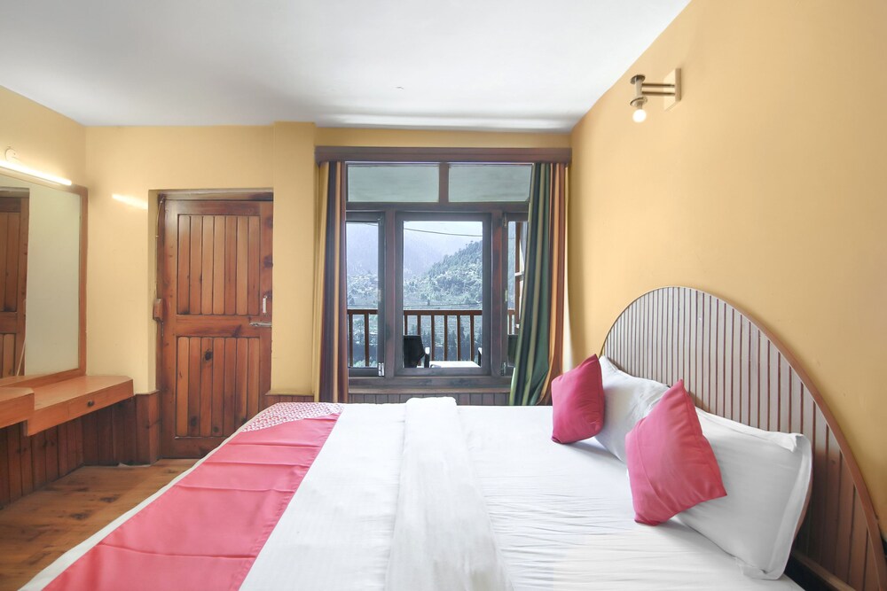 Hotel Bhrigu by OYO Rooms