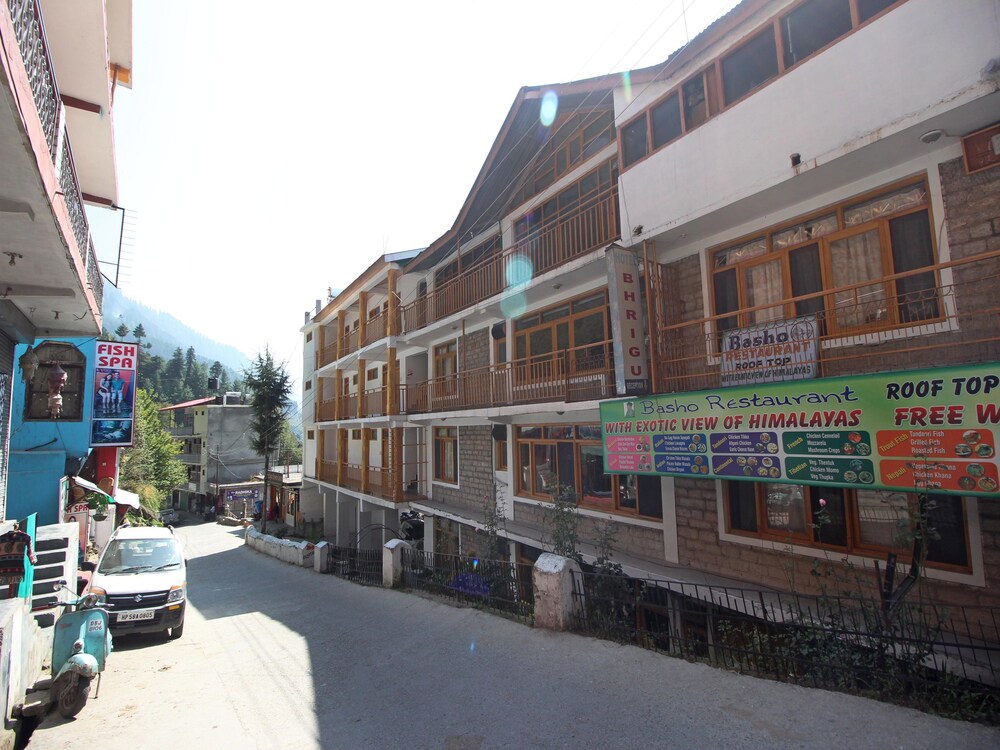 Hotel Bhrigu by OYO Rooms