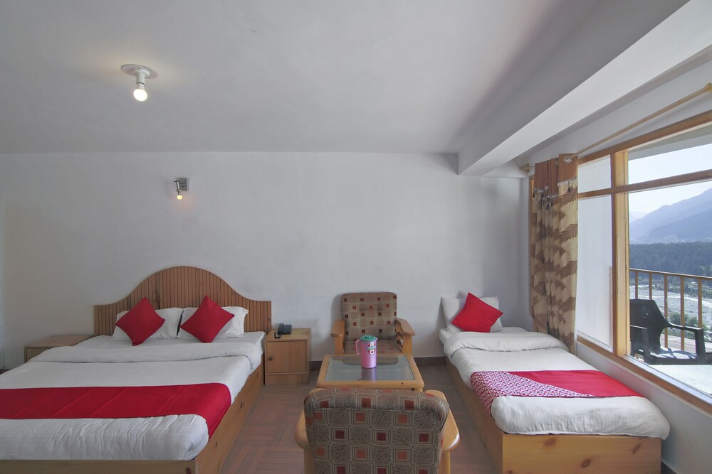 Hotel Bhrigu by OYO Rooms