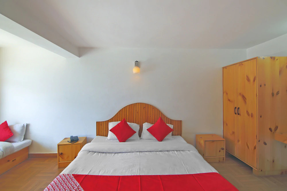 Hotel Bhrigu by OYO Rooms