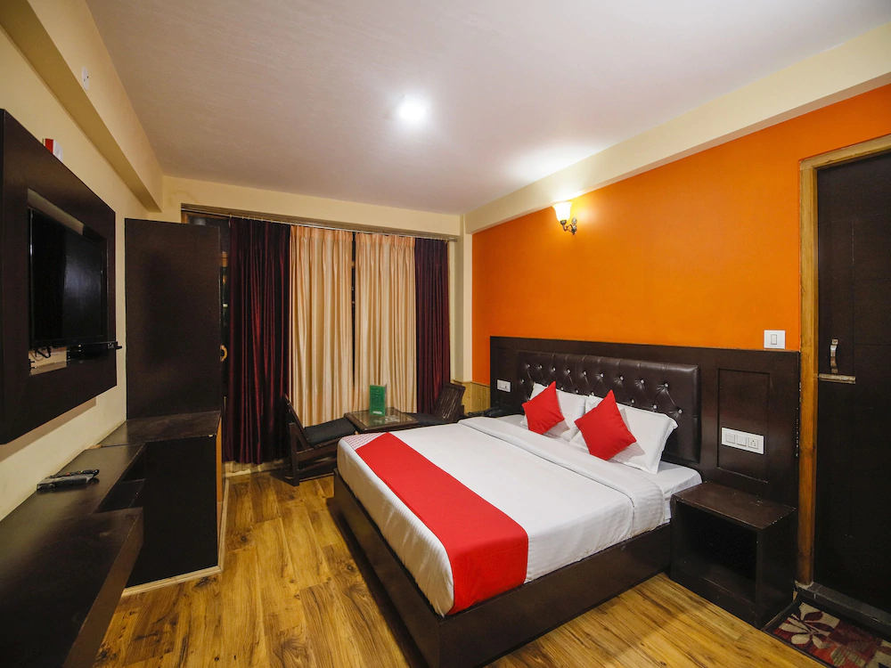 Hotel Green View by OYO Rooms
