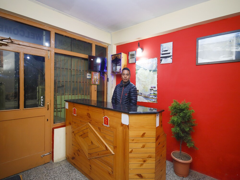 Hotel Green View by OYO Rooms