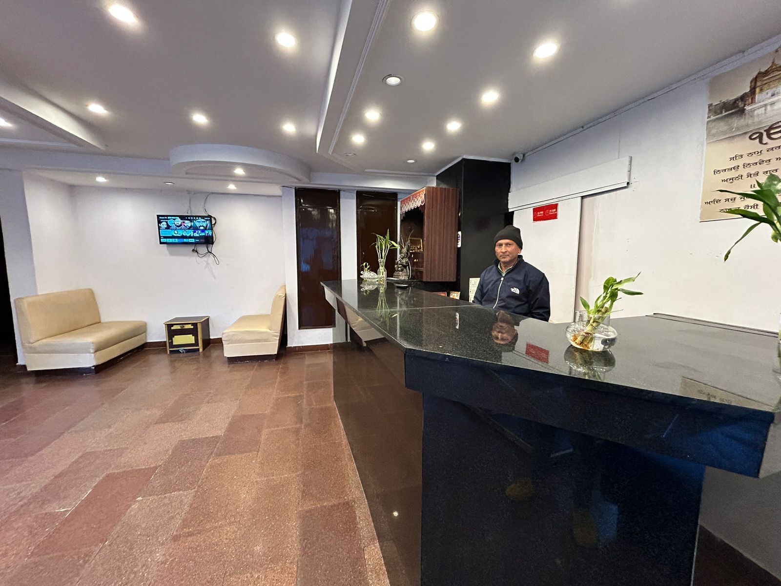Hotel Manali Palace